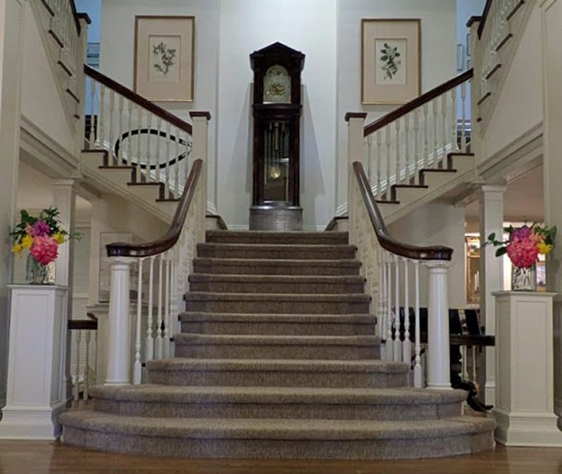 Entry-Grand-Stair-Case